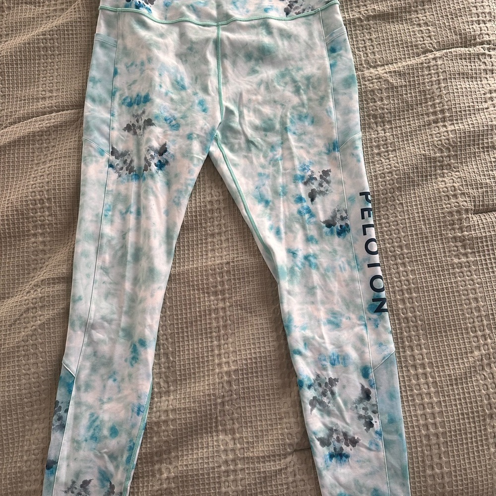 Peloton Aqua Tie-Dye Leggings